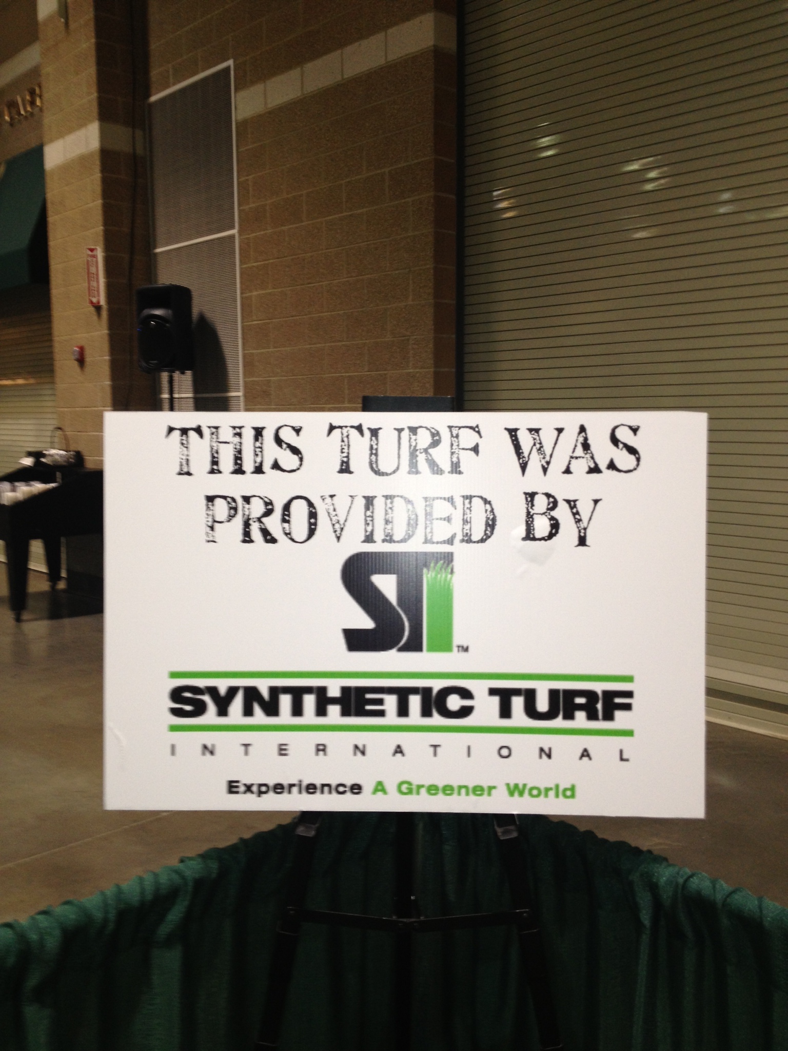 Synthetic Turf International Partners with Amazing Pet Expo